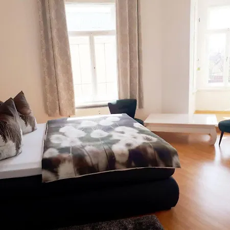 Pension Altenburg City Apartment