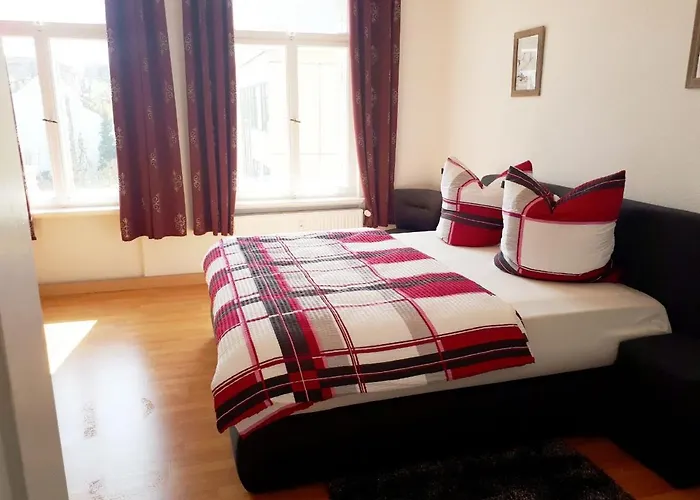 Pension Altenburg City *